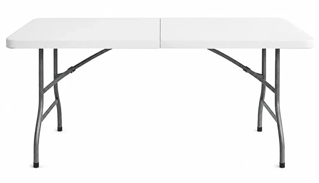 Mesa rectangular plegable blanca para eventos